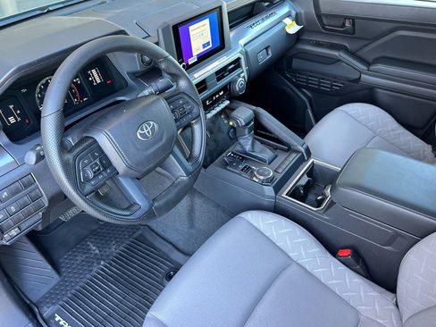 New 2025 Toyota Tacoma SR5 image 9