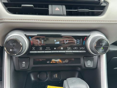 Certified 2025 Toyota RAV4 XLE image 14