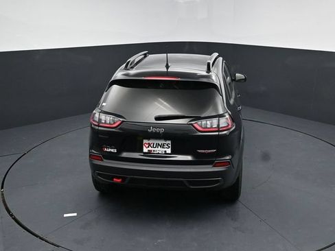 Used 2022 Jeep Cherokee Trailhawk AWD/4WD image 38