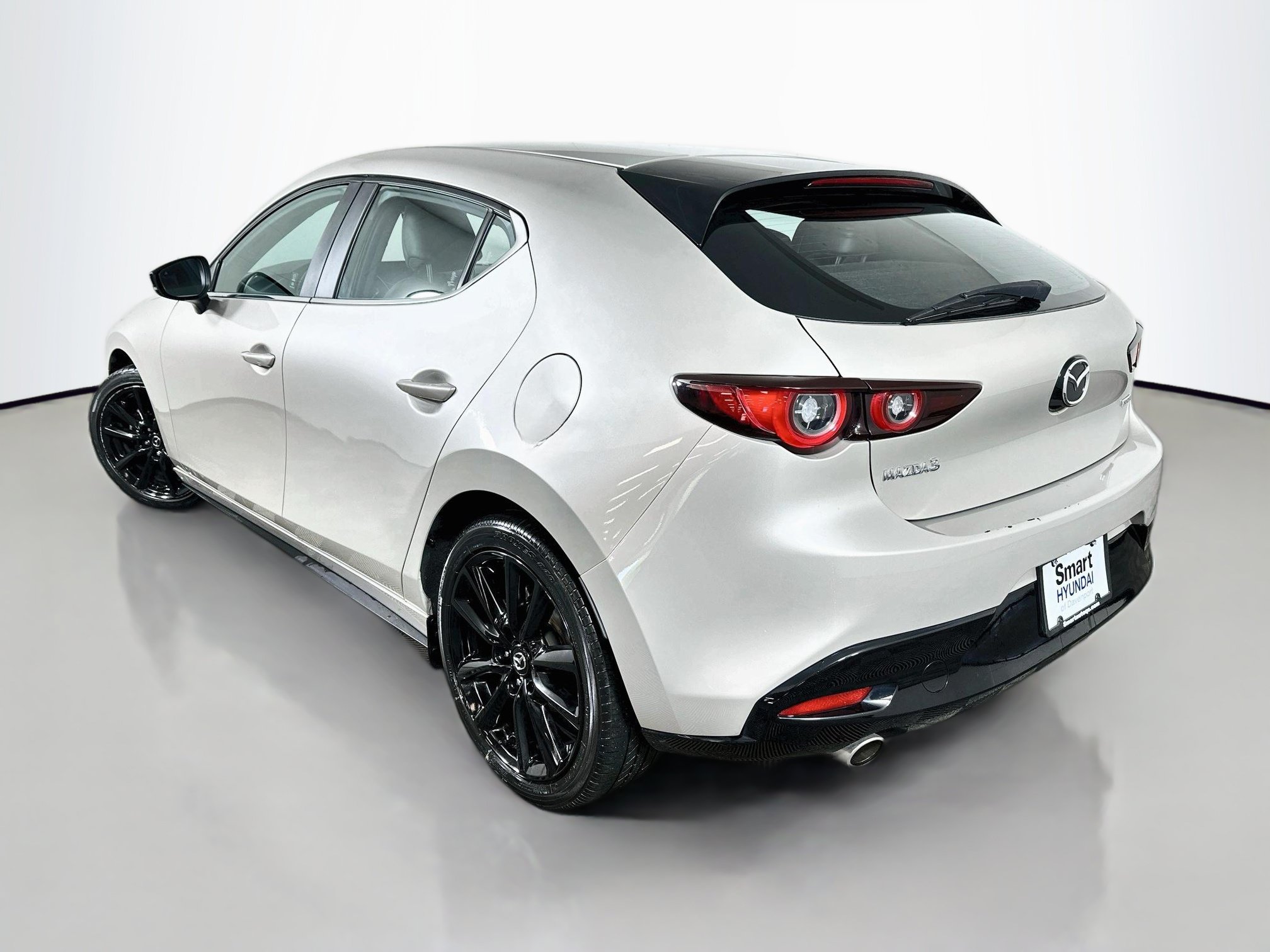 Used 2024 MAZDA MAZDA3 s FWD image 5