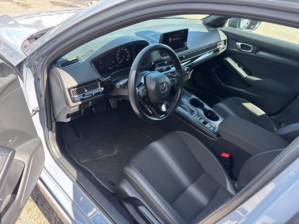 Used 2024 Honda Civic Sport image 30