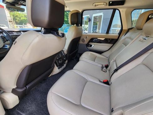 Used 2019 Land Rover Range Rover Supercharged AWD/4WD image 11