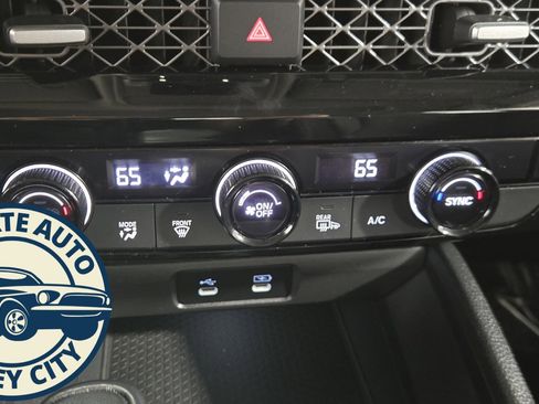 Used 2023 Honda Accord EX-L image 15