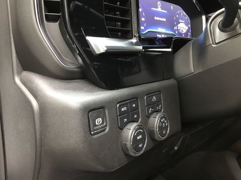 Used 2024 Chevrolet Silverado 1500 RST AWD/4WD image 10
