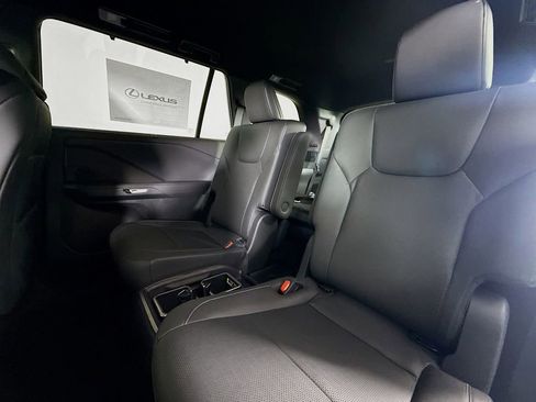 Used 2025 Lexus TX 500h AWD w/ Technology Package image 17