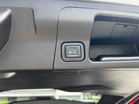 Used 2020 GMC Acadia Denali image 36