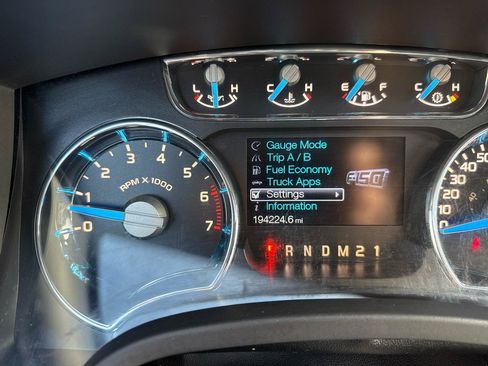 Used 2013 Ford F150 Lariat w/ Luxury Equipment Group AWD/4WD image 14