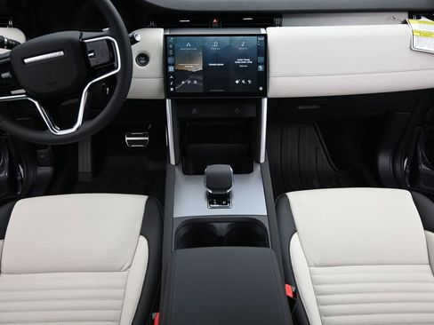 New 2026 Land Rover Discovery Sport Landmark AWD/4WD image 20