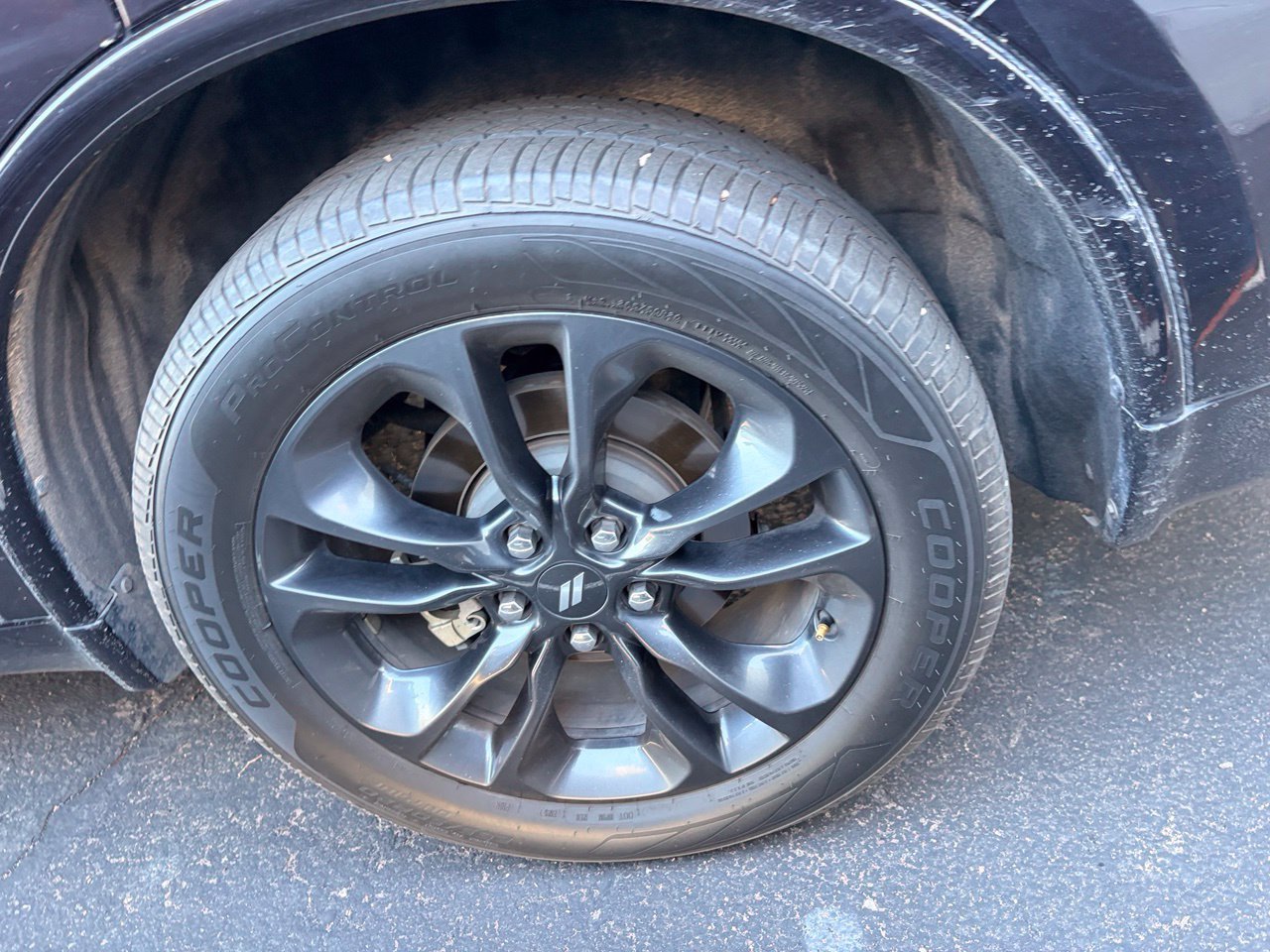 Used 2024 Dodge Durango GT RWD image 6
