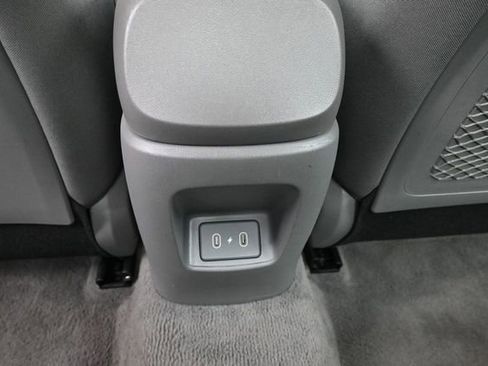 Used 2025 Hyundai Elantra SEL FWD image 31
