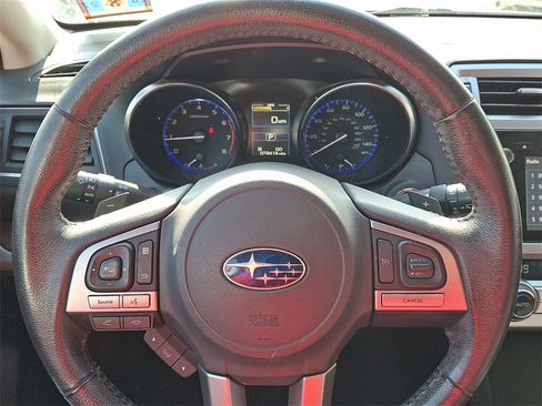 Used 2017 Subaru Outback 2.5i Limited image 20