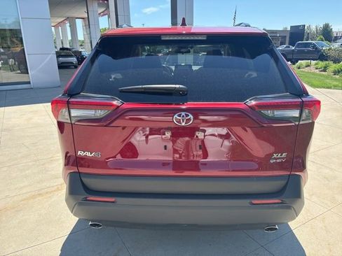 Used 2025 Toyota RAV4 XLE w/ Convenience Package AWD/4WD image 6