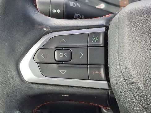 Certified 2022 Jeep Compass Trailhawk w/ Sun and Sound Group AWD/4WD image 24
