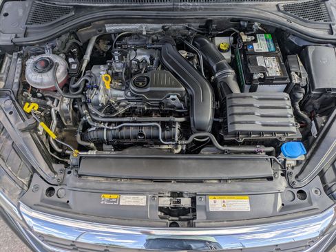 Used 2022 Volkswagen Jetta SE FWD image 36