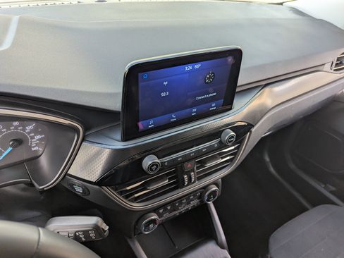 Used 2022 Ford Escape SEL w/ SEL Stealth AWD Package image 24