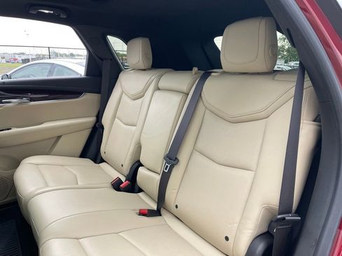 Used 2017 Cadillac XT5 Luxury w/ Driver Awareness Package FWD image 41
