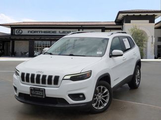 Used 2019 Jeep Cherokee Latitude Plus FWD video 1