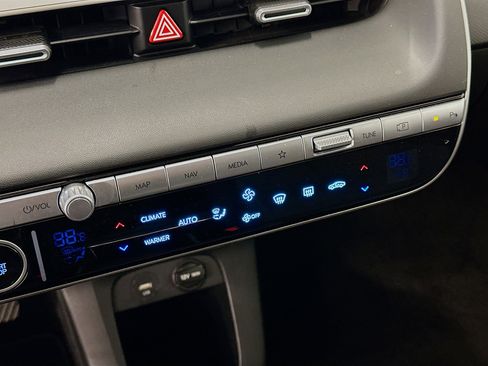 Used 2024 Hyundai Ioniq 5 SEL image 24