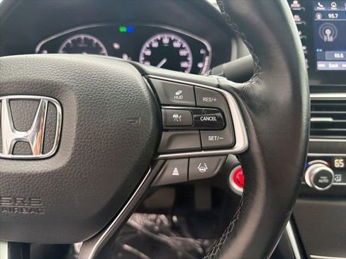 Used 2022 Honda Accord Touring image 24