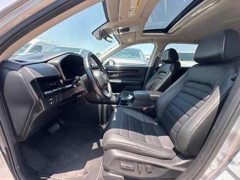 Used 2025 Honda CR-V EX-L image 2