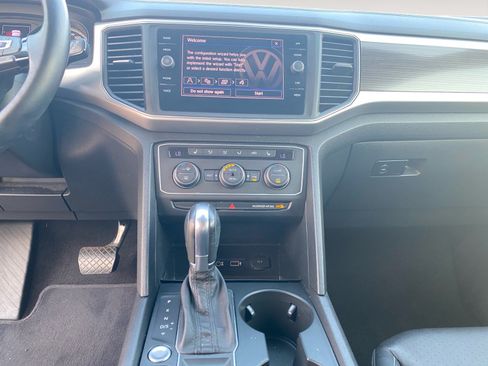 Used 2018 Volkswagen Atlas SE FWD image 13