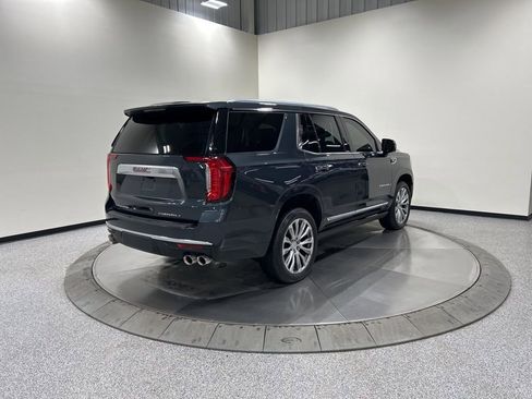 Used 2021 GMC Yukon Denali w/ Denali Premium Package image 6