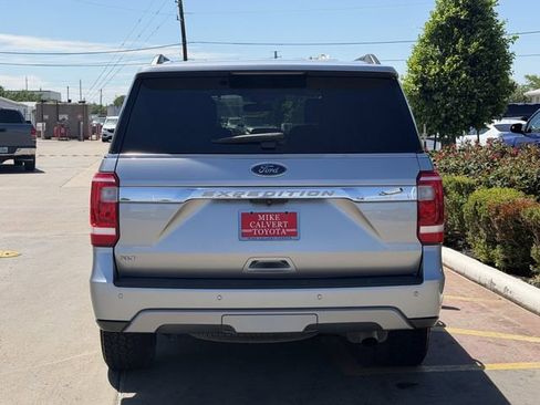 Used 2021 Ford Expedition XLT RWD image 4