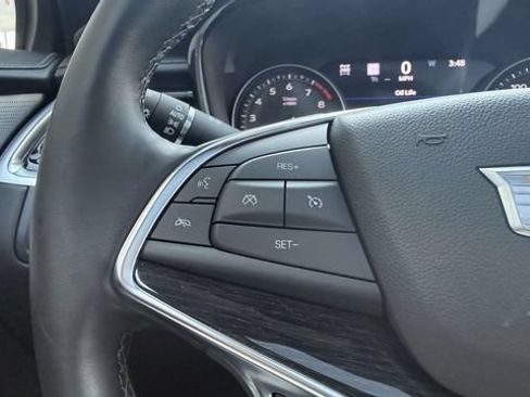 Used 2025 Cadillac XT5 Premium Luxury w/ Technology Package AWD/4WD image 40