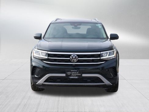Used 2021 Volkswagen Atlas SEL Premium image 2