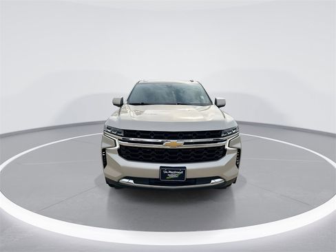 Certified 2021 Chevrolet Suburban LS image 3