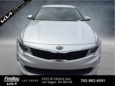 Used 2017 Kia Optima LX FWD image 2