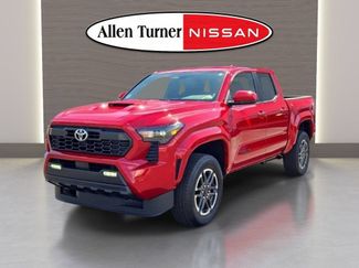 Used 2024 Toyota Tacoma TRD Sport RWD video 2