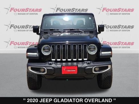 Used 2020 Jeep Gladiator Overland AWD/4WD image 10