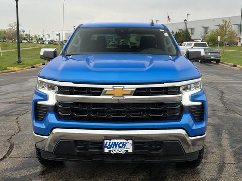 Used 2025 Chevrolet Silverado 1500 LT AWD/4WD image 7