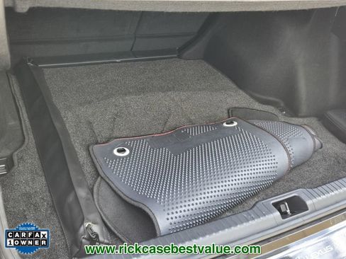 Used 2024 Lexus IS 300 w/ Comfort Package RWD image 13