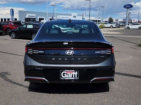 New 2025 Hyundai Sonata Limited image 21
