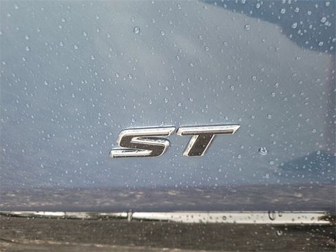 New 2026 Buick Encore GX Sport Touring w/ Comfort Package image 3