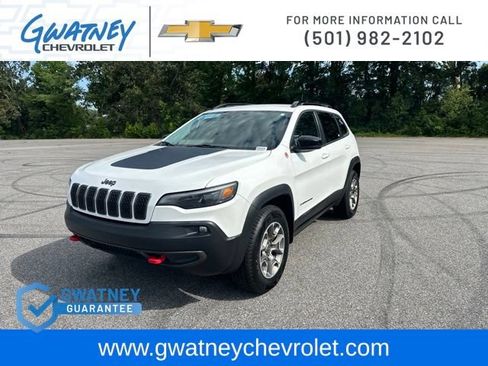 Used 2022 Jeep Cherokee Trailhawk w/ Trailer Tow Group AWD/4WD image 1