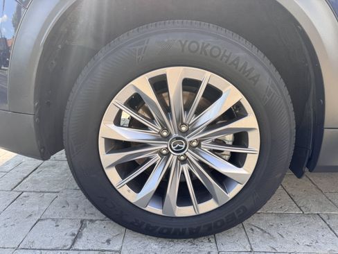 Certified 2025 MAZDA CX-90 3.3 Turbo w/ Preferred Package AWD/4WD image 16