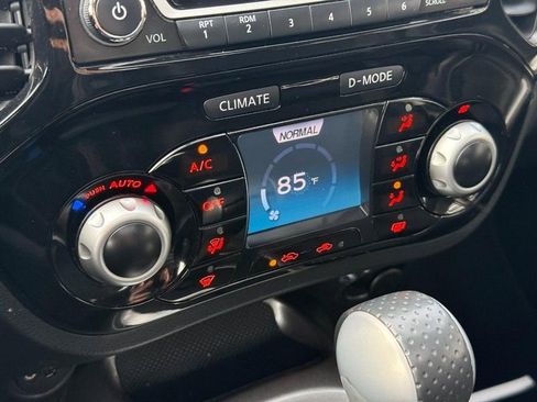 Used 2017 Nissan Juke SV FWD image 28