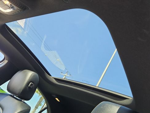 Certified 2022 Mercedes-Benz A 220 image 29