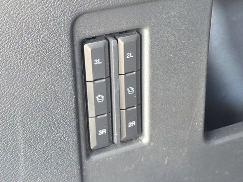 Used 2022 Ford Expedition Limited AWD/4WD image 13