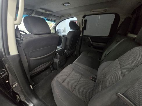 Used 2012 Nissan Titan SV RWD image 11