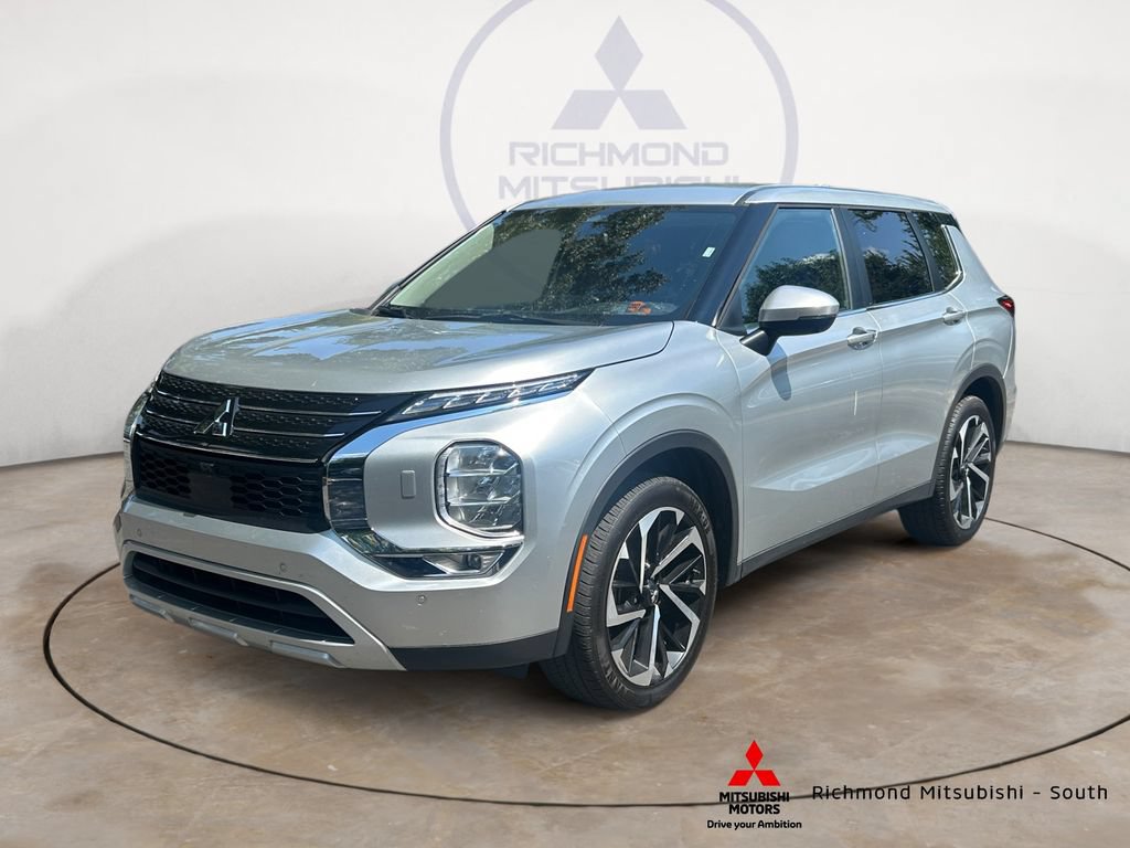 Used 2024 Mitsubishi Outlander SE Black Edition AWD/4WD image 7
