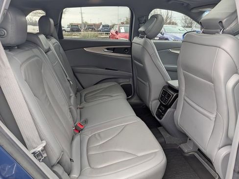 Used 2020 Lincoln Nautilus Reserve image 33