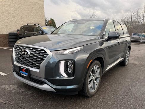 Used 2021 Hyundai Palisade Limited image 1