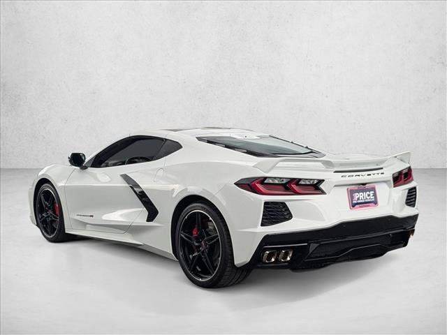 Used 2022 Chevrolet Corvette Stingray Premium Cpe w/ Z51 Performance Package RWD image 7