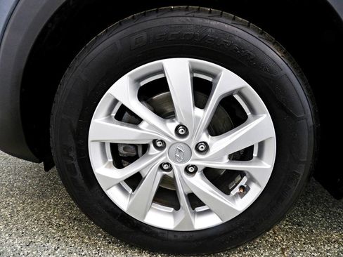 Used 2019 Hyundai Tucson Value w/ Cargo Package image 18