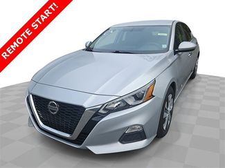 Used 2019 Nissan Altima 2.5 S image 1