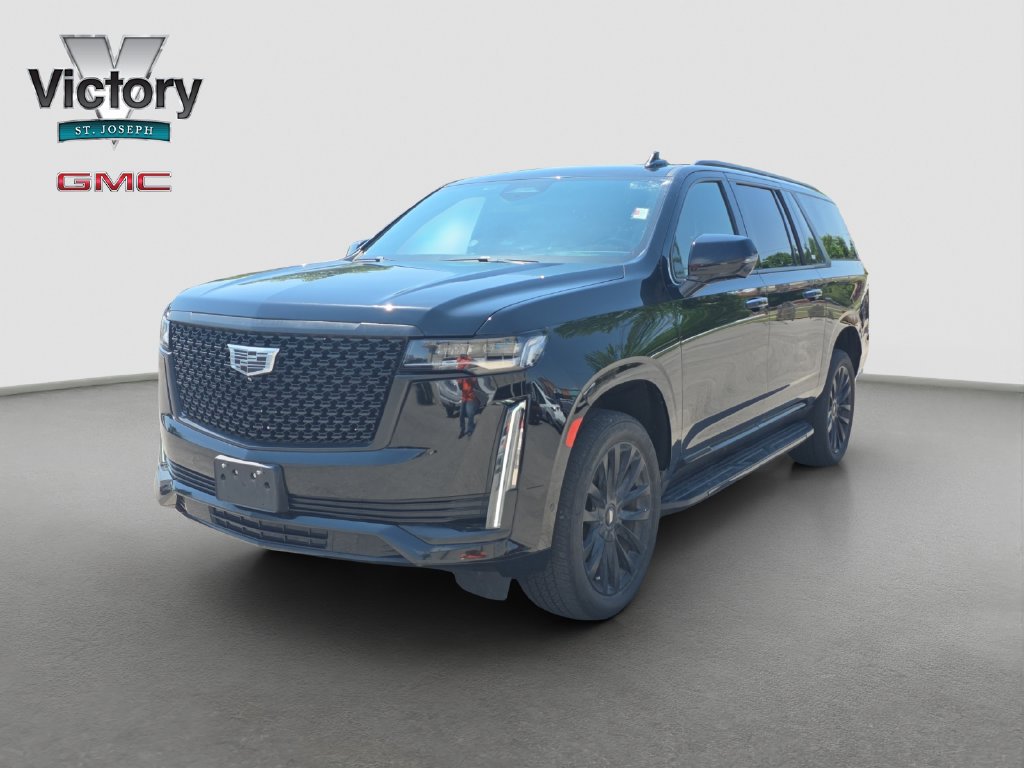 Used 2022 Cadillac Escalade ESV Premium Luxury RWD image 3